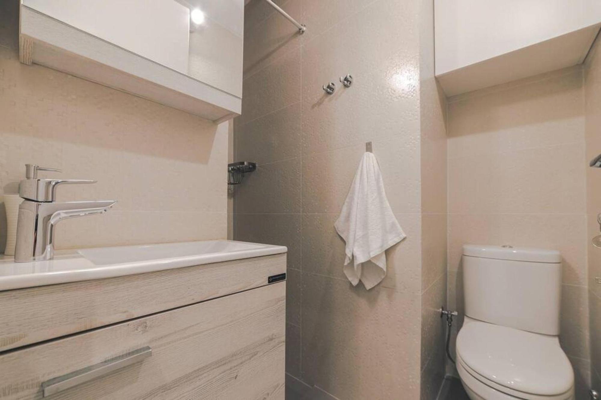 Small And Cozy Studio Атина Екстериор снимка